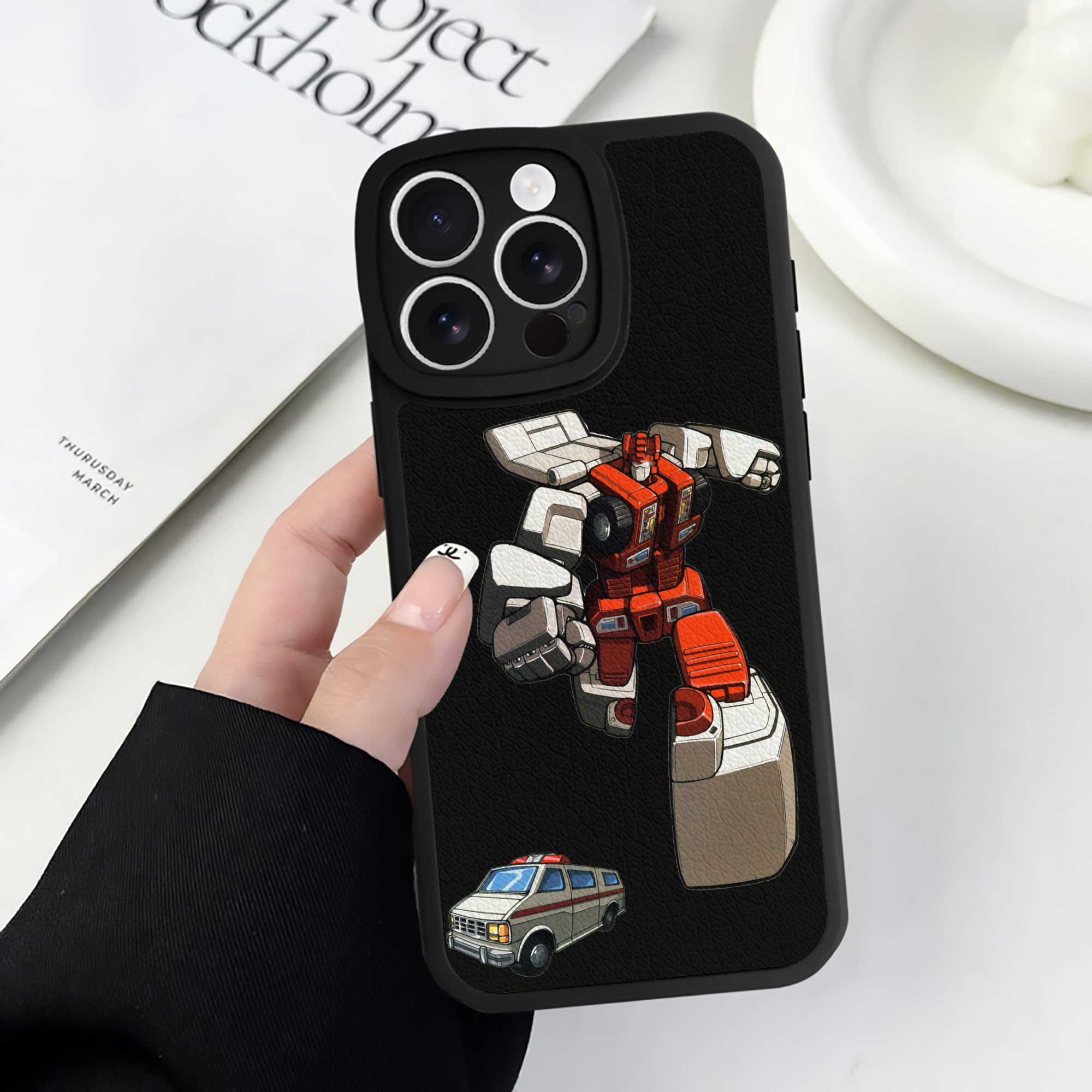 （画像用）  【iPhone 16シリーズ対応】シリコンスマホケース（レザー調） 材質：シリコン
